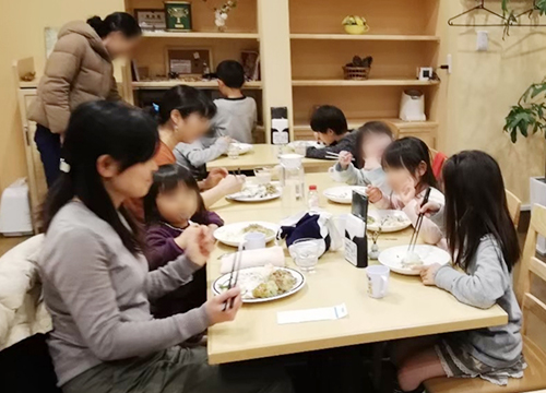 宮ノ前テラス こども、子育てサポート 子ども食堂